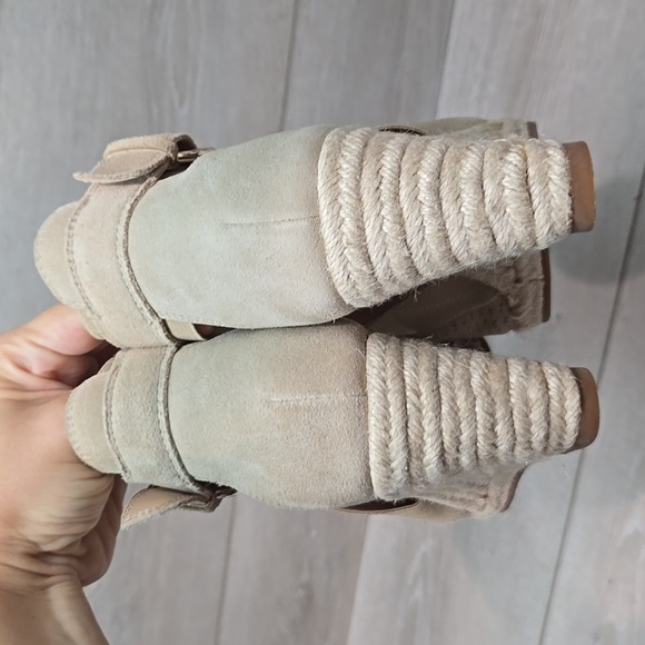 NYDJ Women's Charismasa Tan Wedge Sandals Espadrille Shoes Sz 7M - Picture 7 of 13